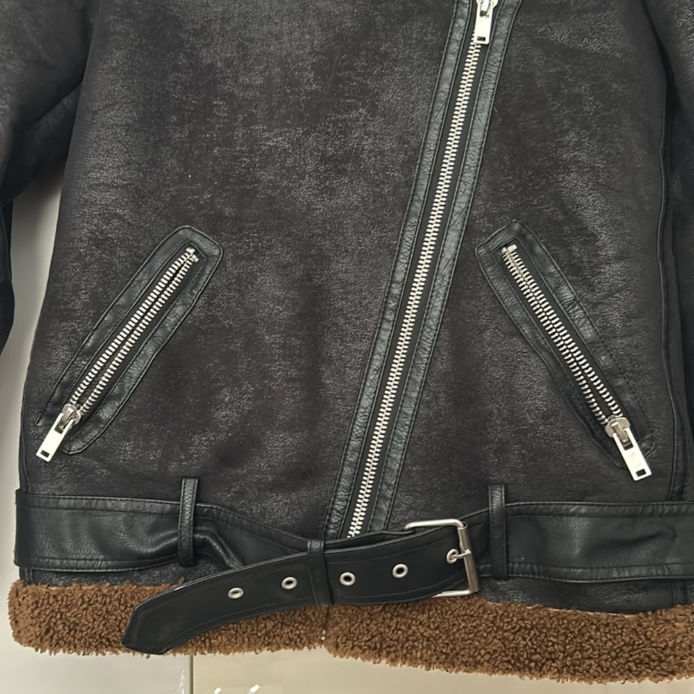 Zara Black and Tan Teddy Jacket - Picture 2 of 6